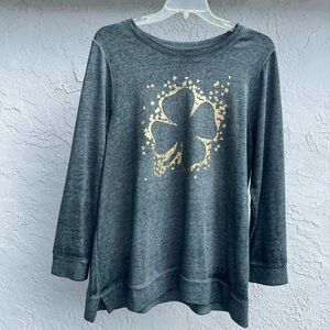 Lane Bryant Shamrock Clover Long Sleeve Top Size 18/20 NWOT